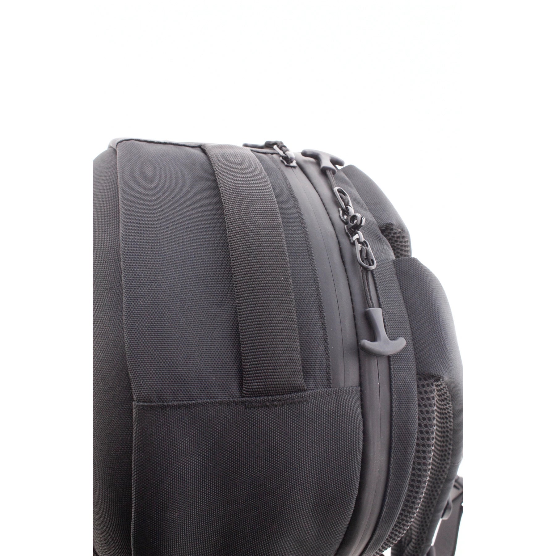 Mochila mediana antirrobo Defender